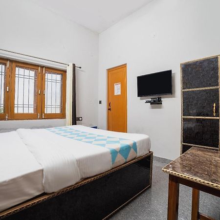 Hotel O Home Gautam Homestay Dehradun Esterno foto