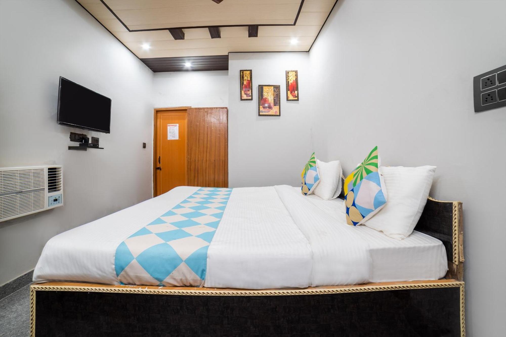 Hotel O Home Gautam Homestay Dehradun Esterno foto