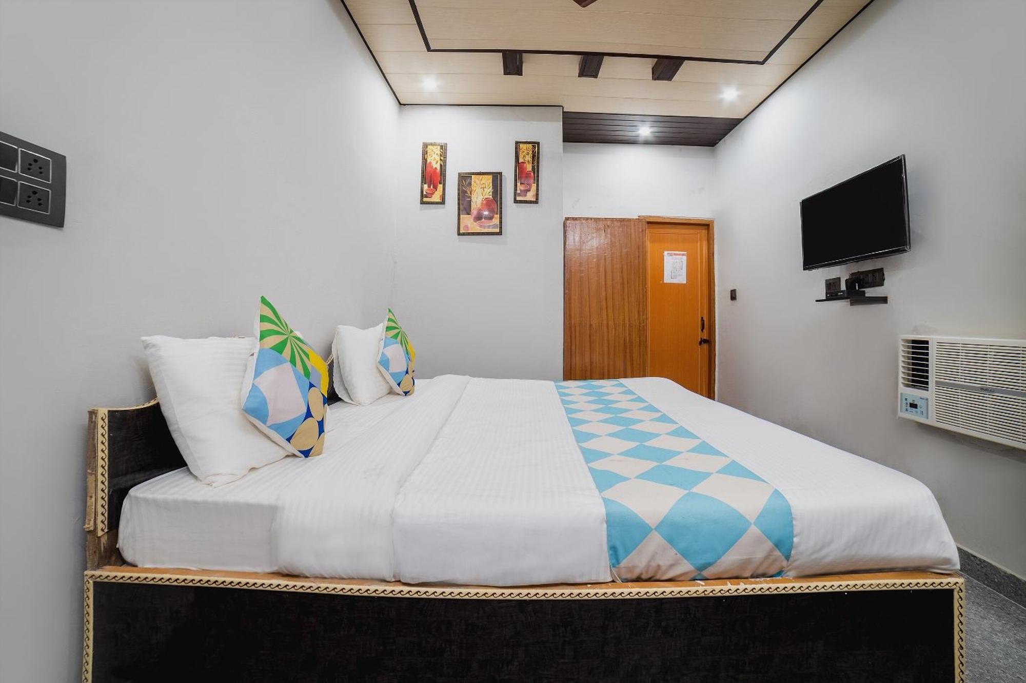 Hotel O Home Gautam Homestay Dehradun Esterno foto